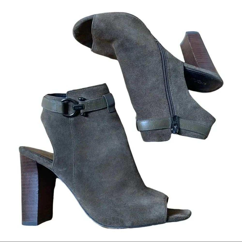 Coach open toe heel lafayette olive green size 10